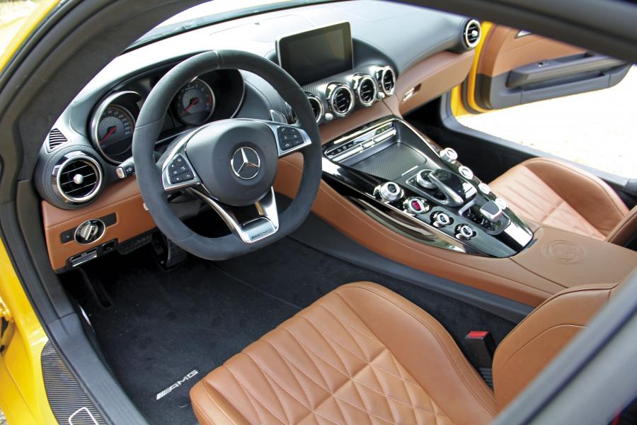 Интерьер Mercedes-AMG GT RS 700 by Posaidon (C190) 2015 года  (фото 15 из 15)